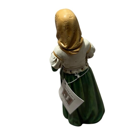 Joseph's Studio Roman Inc. St. Dymphna Figurine Statue 5.5" Tall Gift Prayerful - Picture 9 of 13